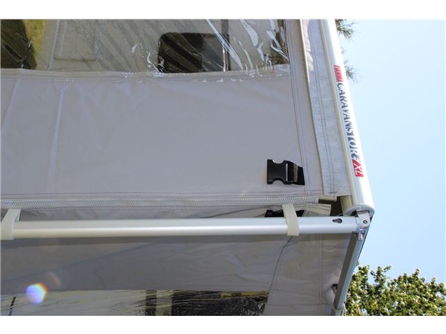 Wecamp Front 3,1 t/Fiamma Caravanstore posemarkise