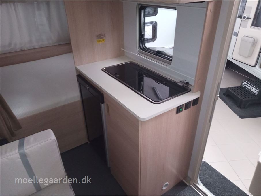 Adria Aviva 400 PS