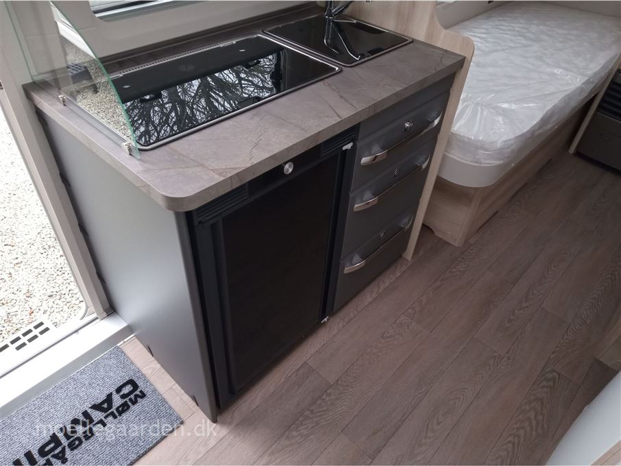 Hobby De Luxe 460 LU