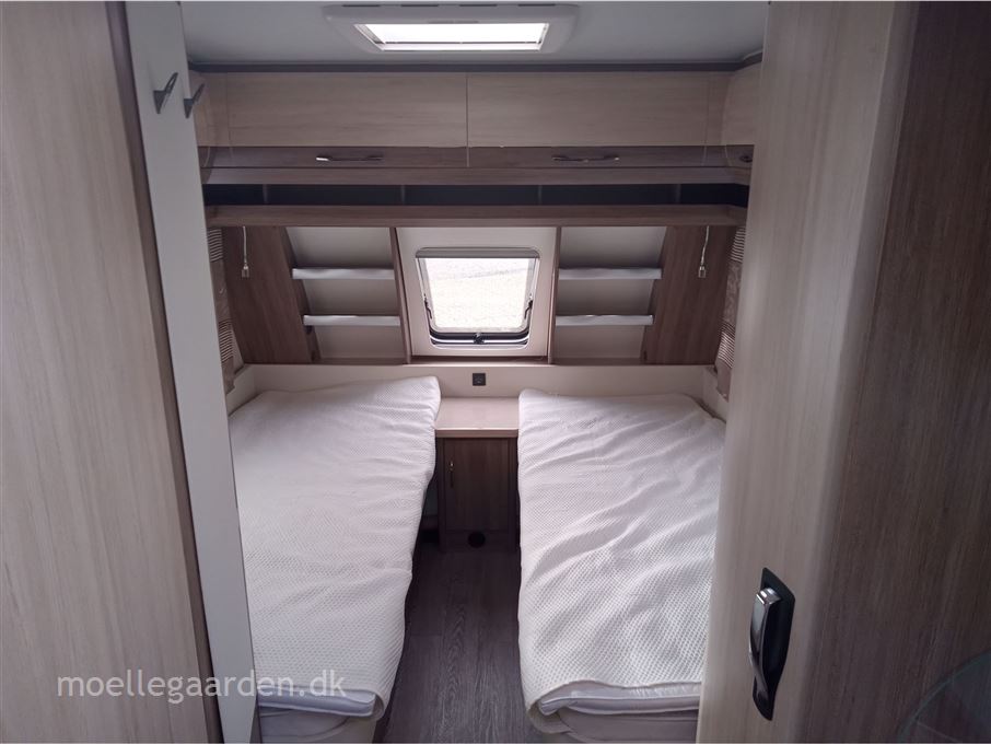 Hobby De Luxe 495 UL