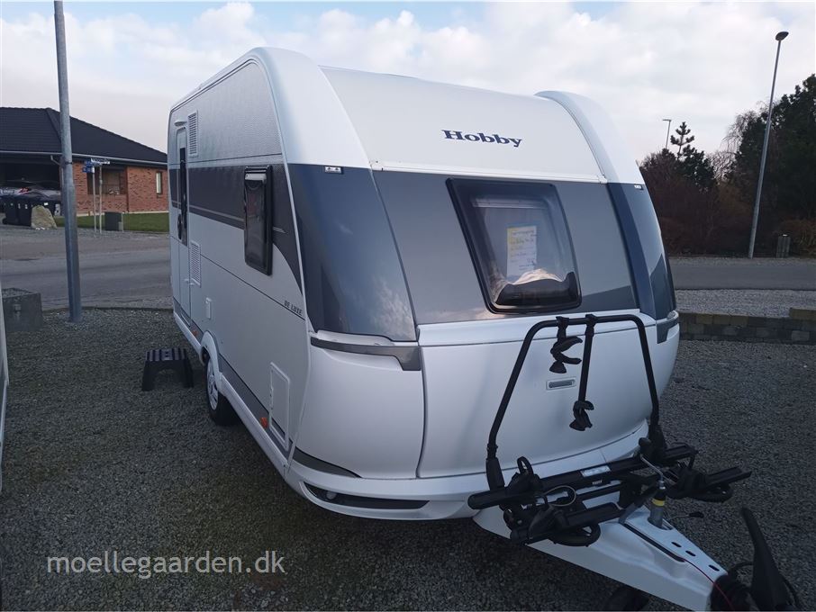 Hobby De Luxe 400 SFE