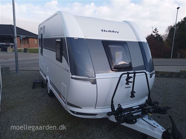 Hobby De Luxe 400 SFE