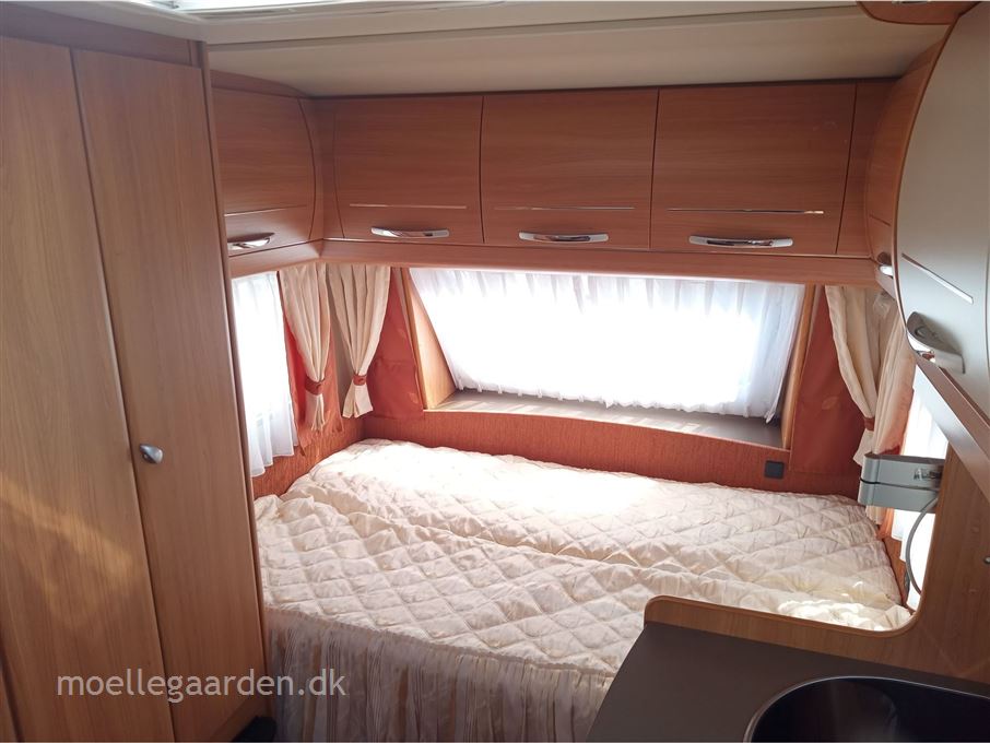 Hobby De Luxe 400 SF