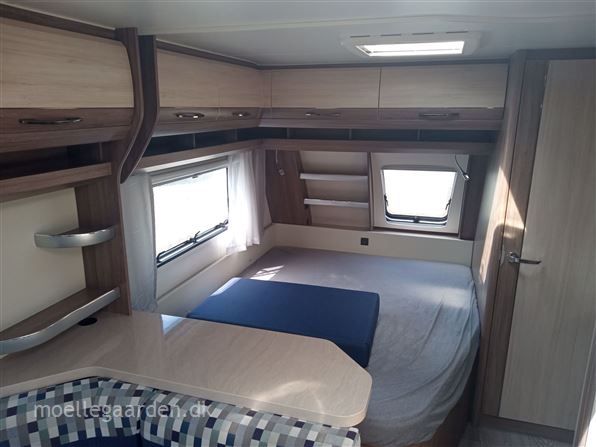 Hobby De Luxe 560 KMFe