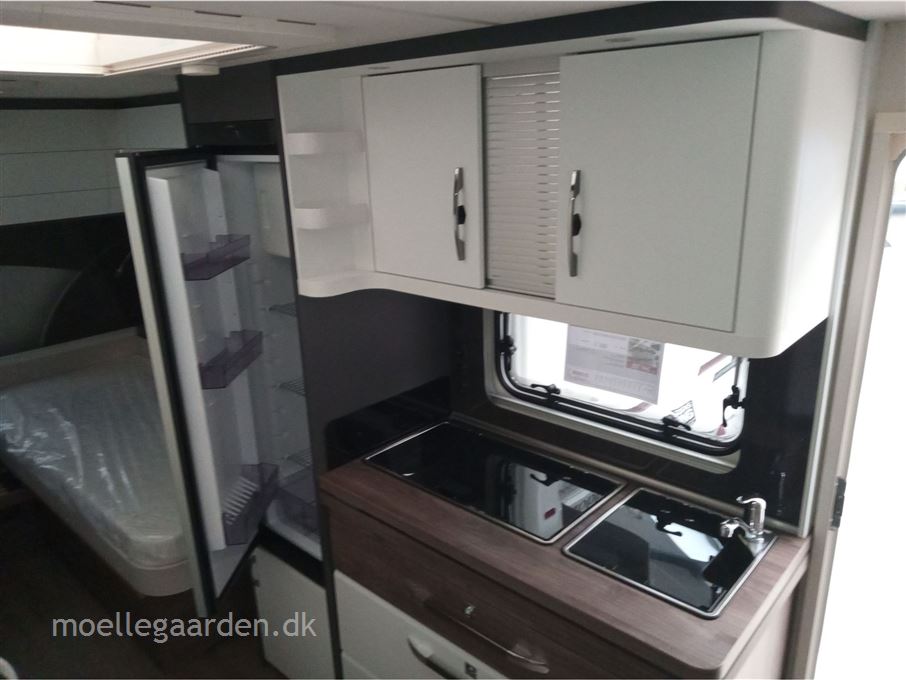 Hobby Excellent Edition 495 UL