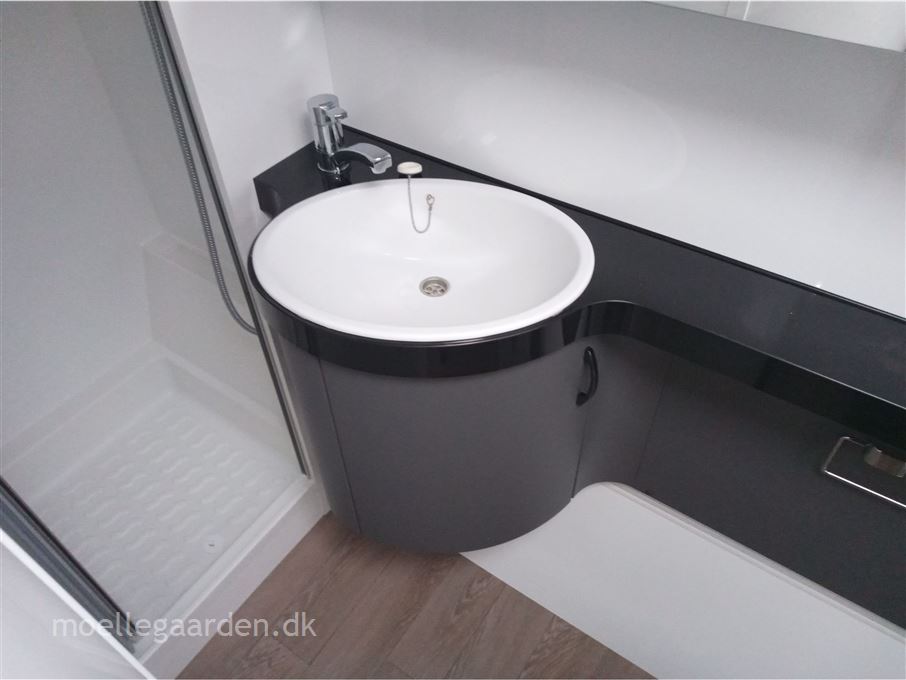 Hobby Excellent 560 WFU