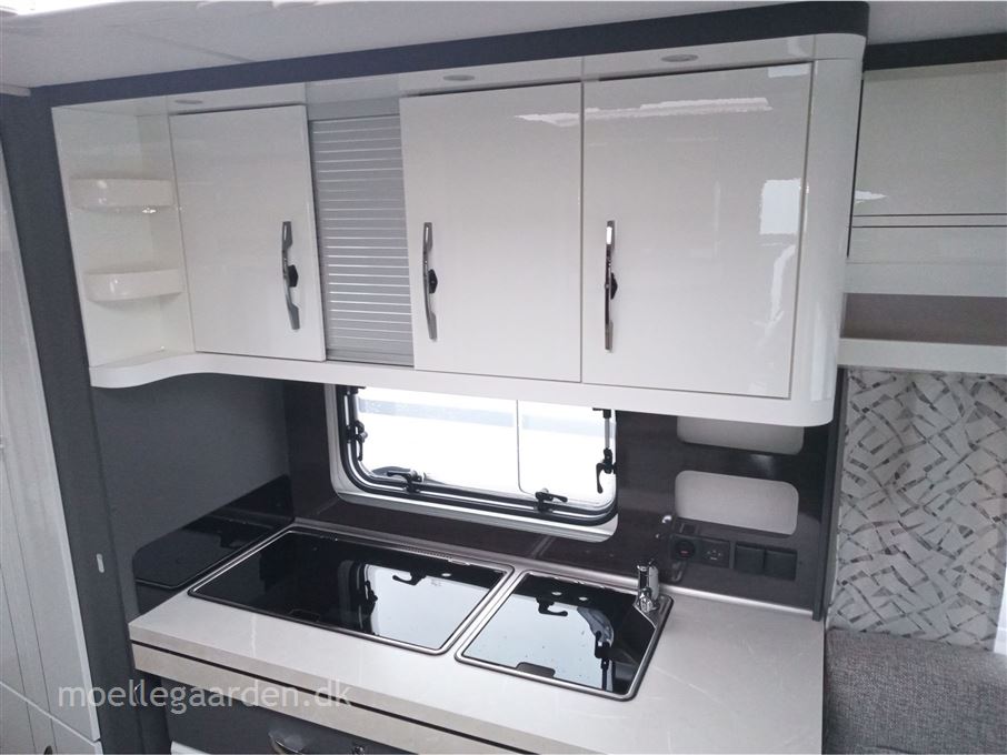 Hobby Excellent 560 WFU