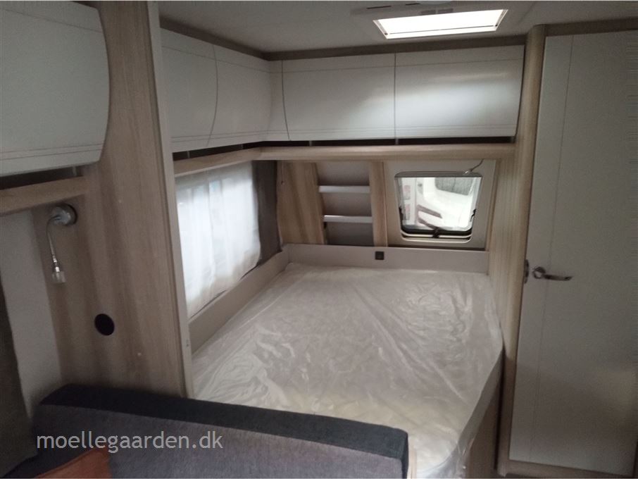 Hobby De Luxe 400 SFE