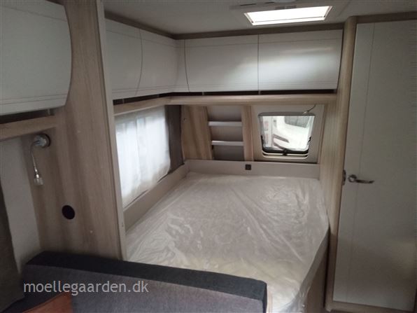 Hobby De Luxe 400 SFE