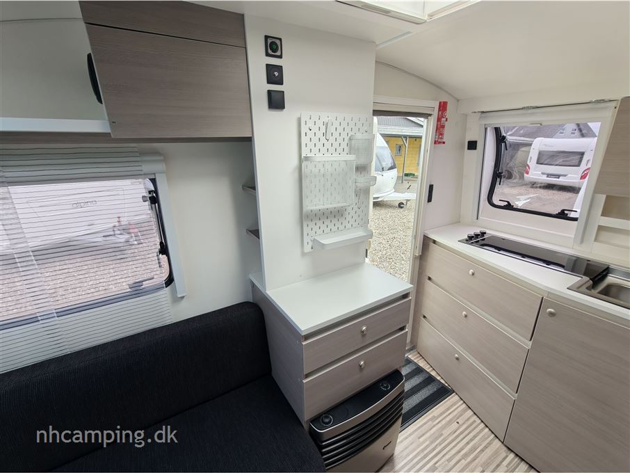 Adria Action 361 LH