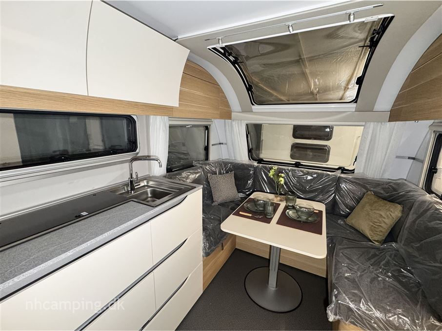 Adria Adora 572 UT Kampagne