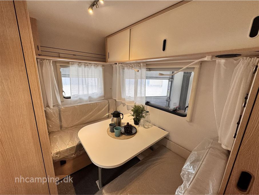 Adria Aviva 400 PS