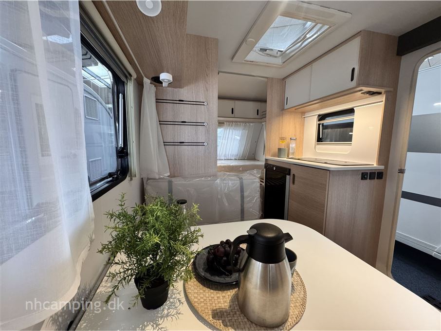 Adria Aviva 400 PS