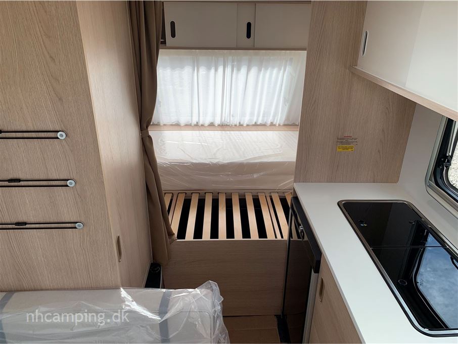 Adria Aviva 400 PS