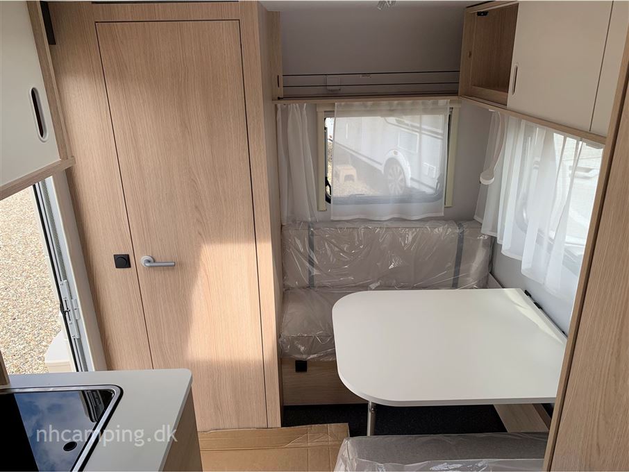 Adria Aviva 400 PS