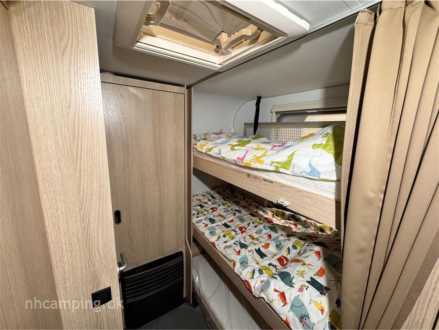 Adria Aviva 522 PT 3 køjer