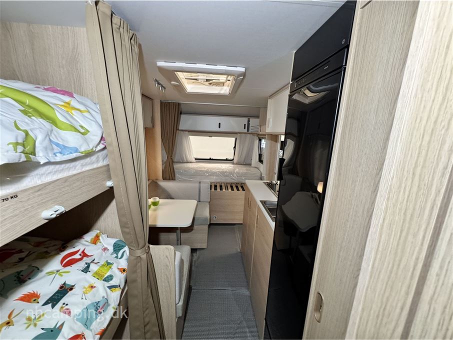 Adria Aviva 522 PT 3 køjer
