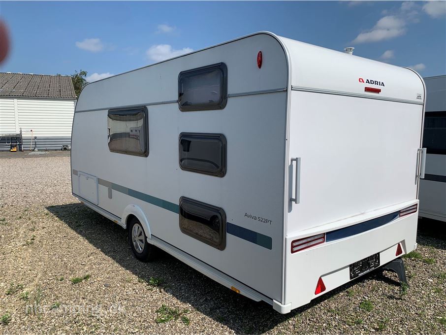 Adria Aviva 522 PT 3 køjer