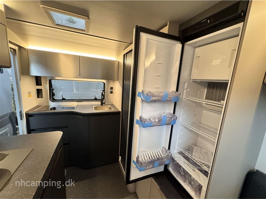 Adria Action 391 LH Sport