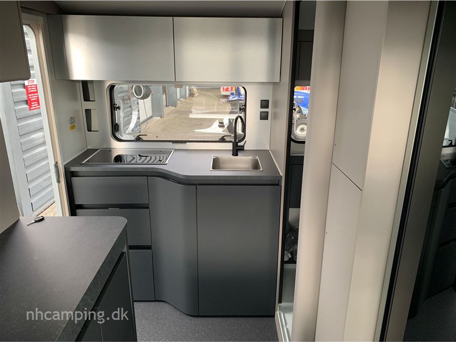 Adria Action 391 LH Sport