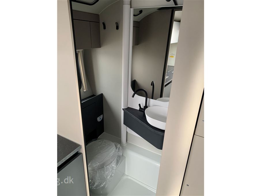 Adria Action 391 LH Sport