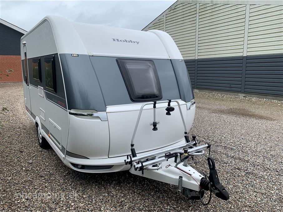 Hobby De Luxe 440 SF