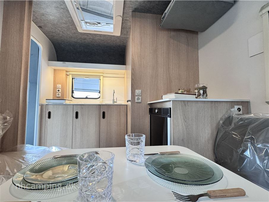 Adria Aviva Lite 300 LH