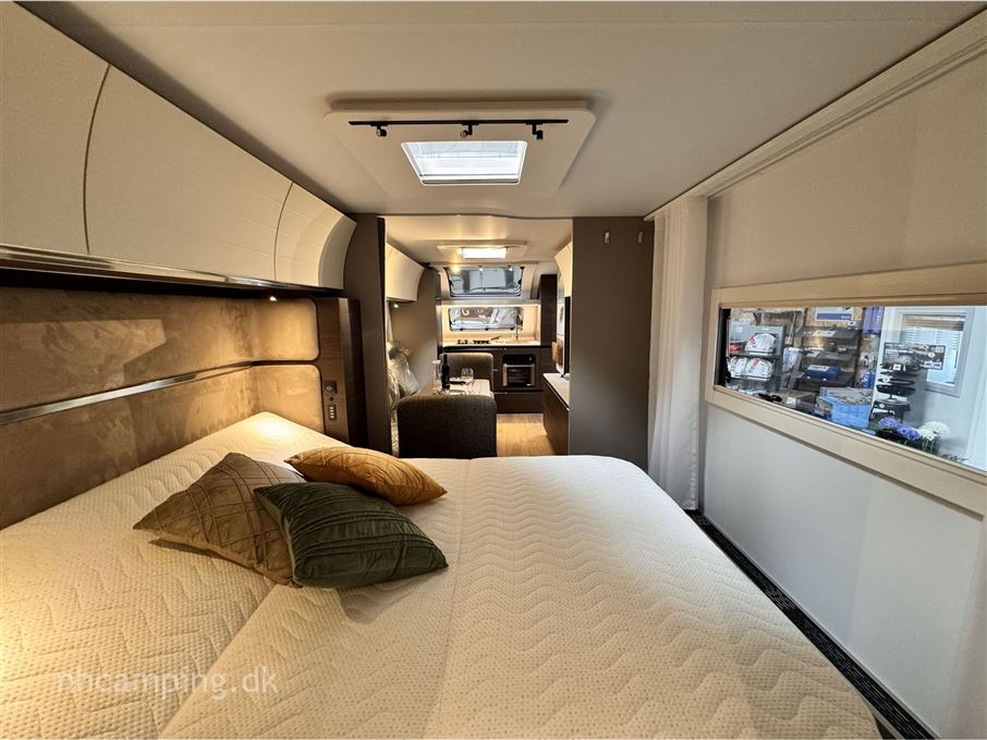 Adria Alpina 663 HT Twin