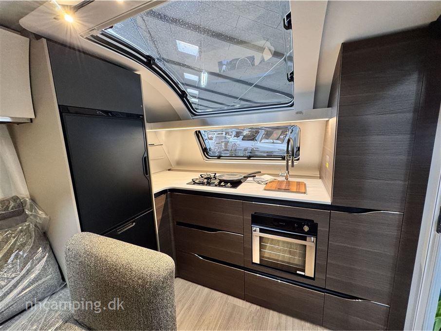 Adria Alpina 663 HT Twin