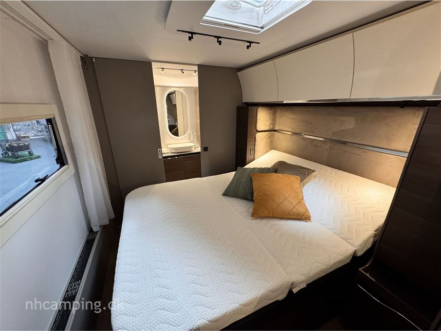 Adria Alpina 663 HT Twin