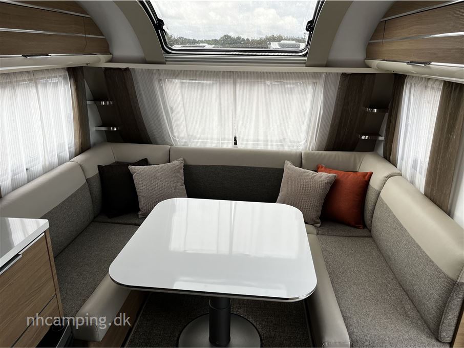 Adria Adora 593 UP