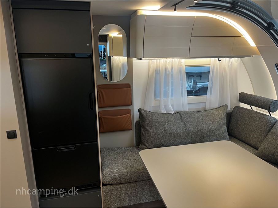 Adria Alpina 583 UL