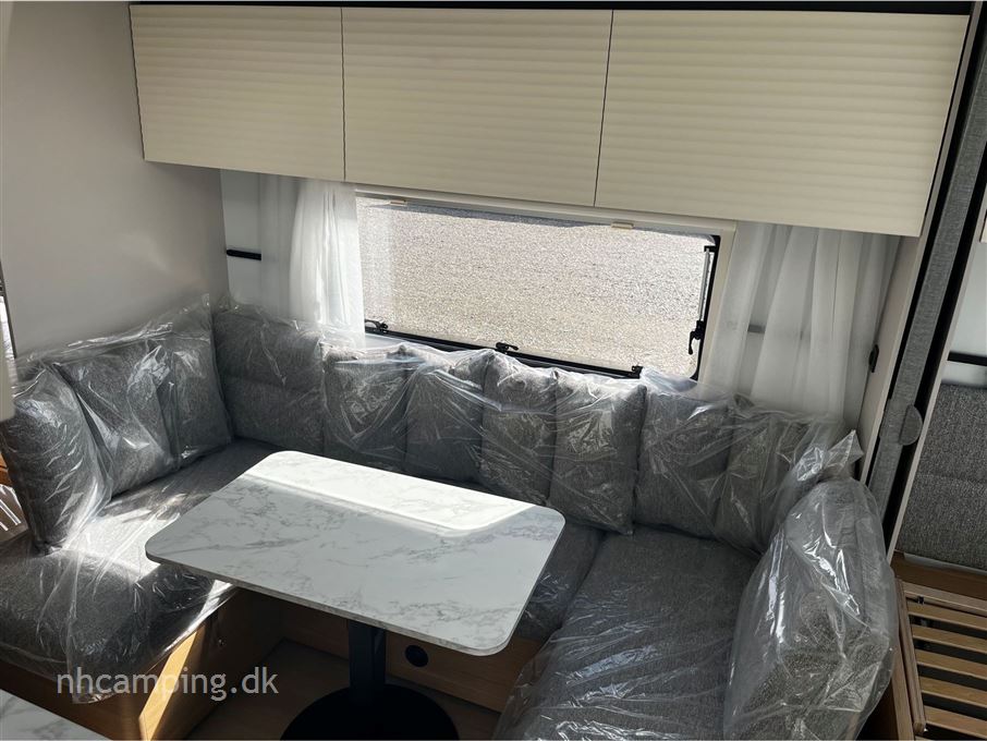 Adria Adora 573 PT