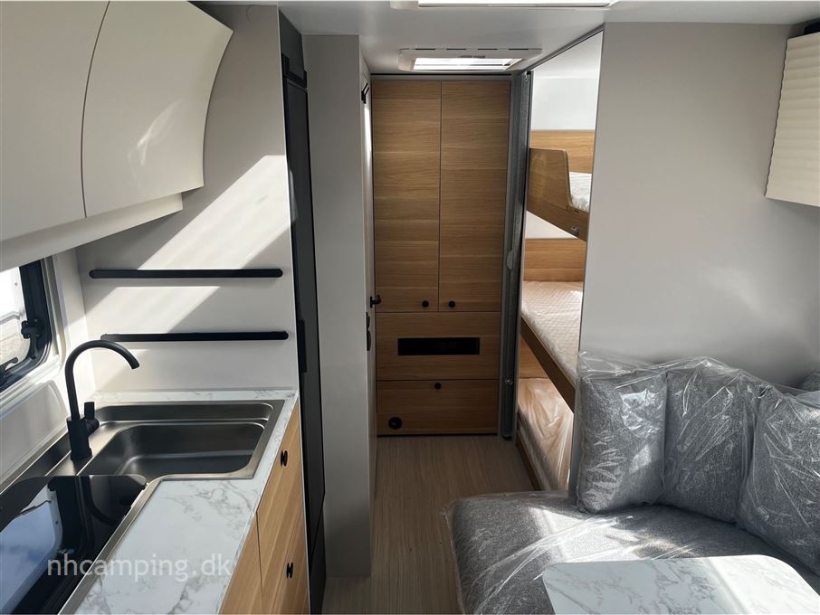 Adria Adora 573 PT