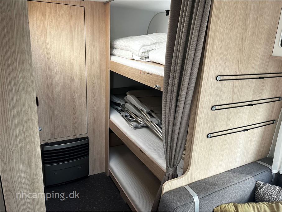 Adria Aviva 563 PT 3 køjer