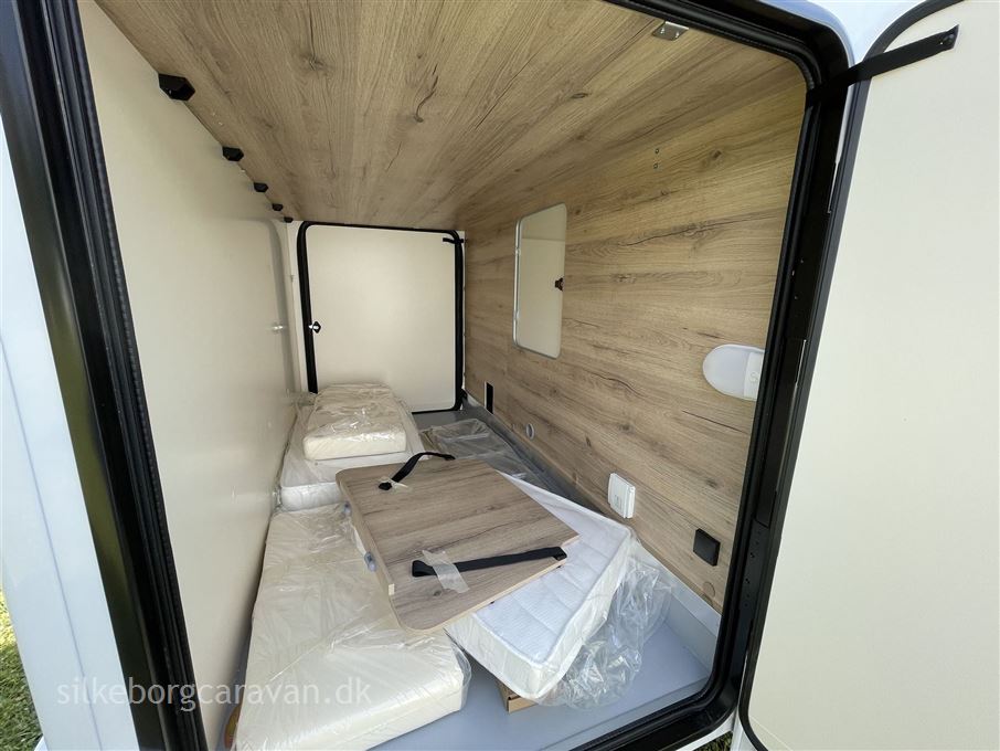 Elnagh T-Loft 532