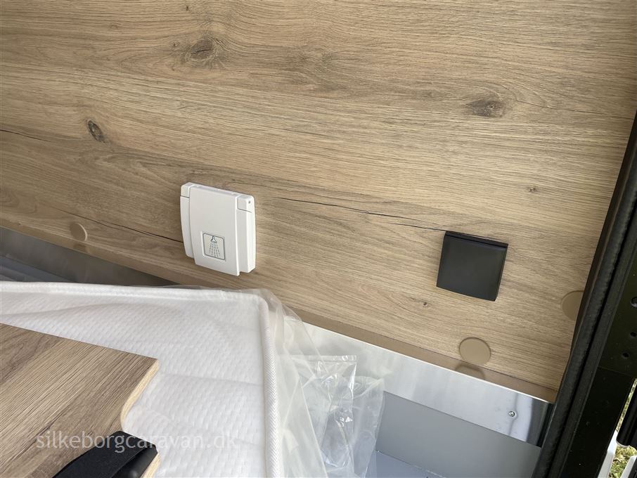 Elnagh T-Loft 532