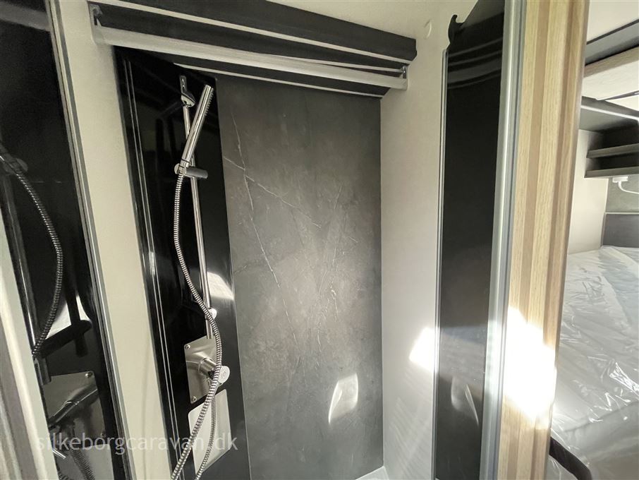 Elnagh T-Loft 532