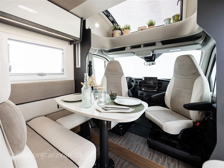 Elnagh Baron 539 Compact