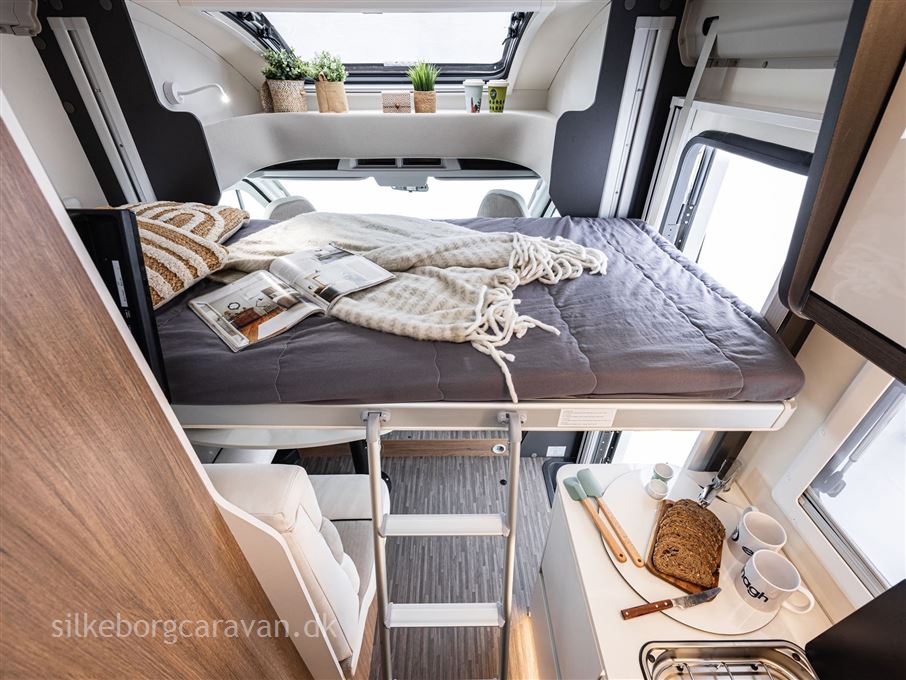 Elnagh Baron 539 Compact