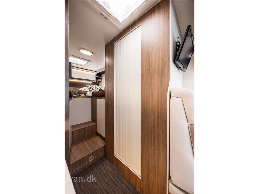 Elnagh Baron 539 Compact NB