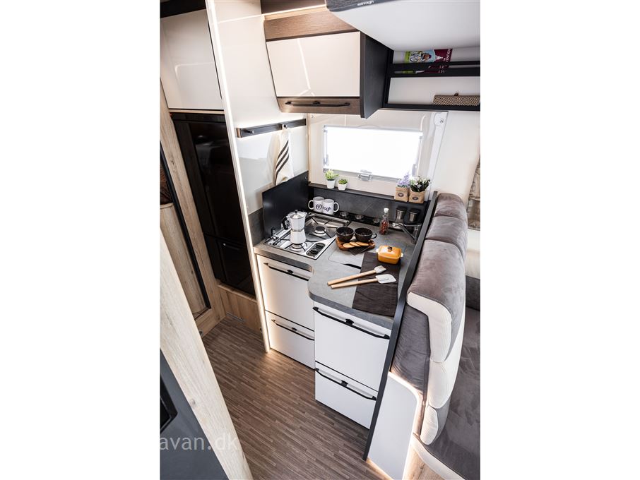Elnagh T-Loft 529