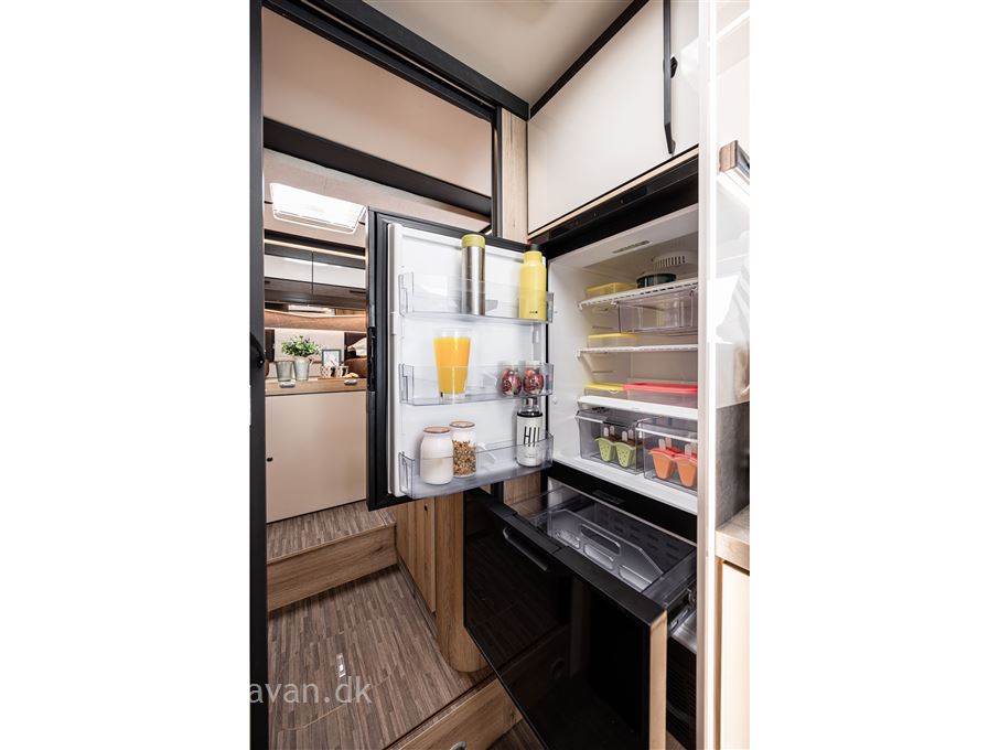 Elnagh T-Loft 529