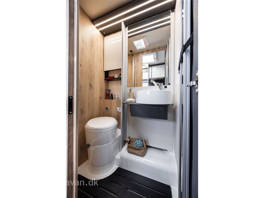 Elnagh T-Loft 529