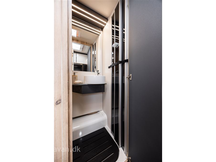 Elnagh T-Loft 529