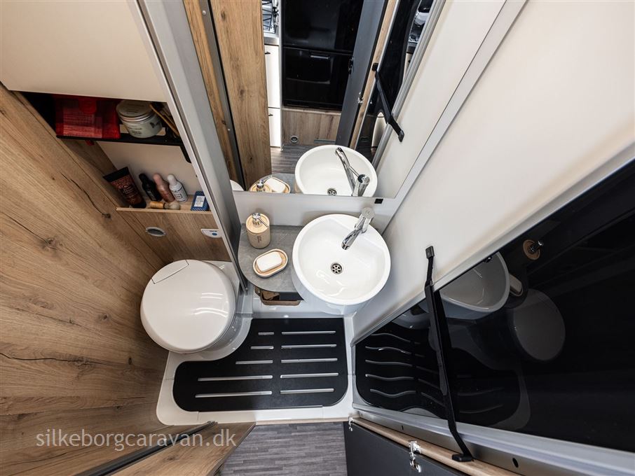 Elnagh T-Loft 529