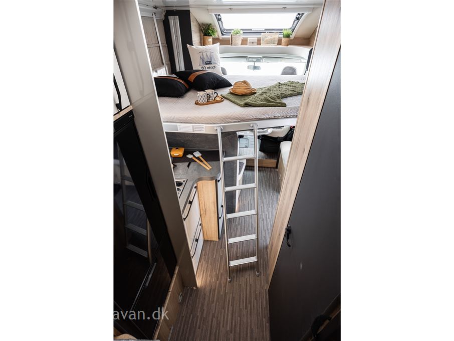 Elnagh T-Loft 529