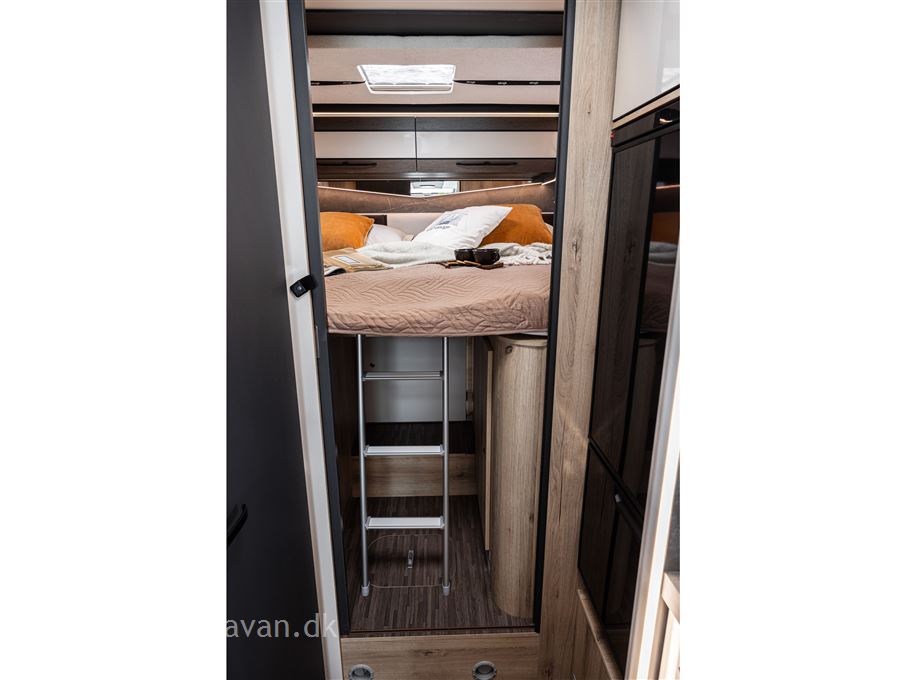 Elnagh T-Loft 529