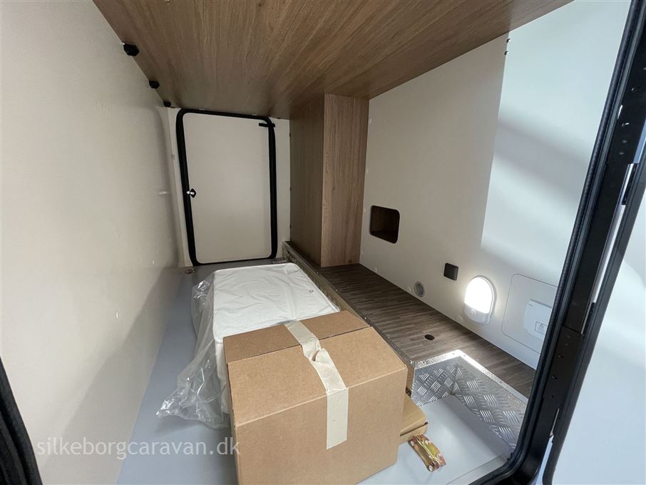 Elnagh Baron 539 Compact NB