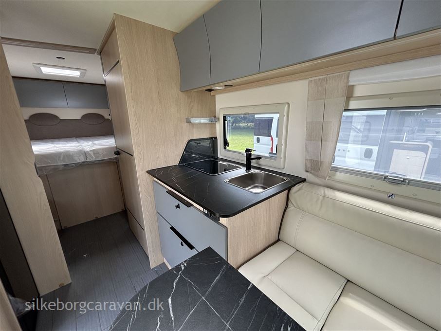 Autostar Privilige P740  LC